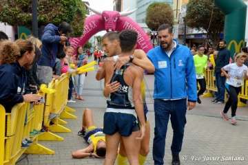 El teldense Saúl Castro gana con autoridad la XXX Carrera Popular Paco Artiles (Foto Francisco Javier Santana y TA)